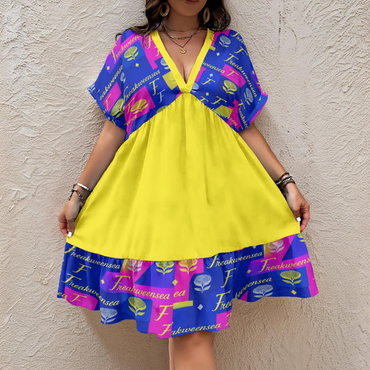 Freakweensea Floral V-Neck Short Sleeve Dress